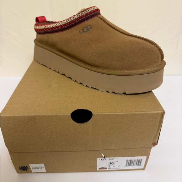UGG Shoes - New women UGG Taz Slipper Chestnut (1122553) Size 10 NWBox